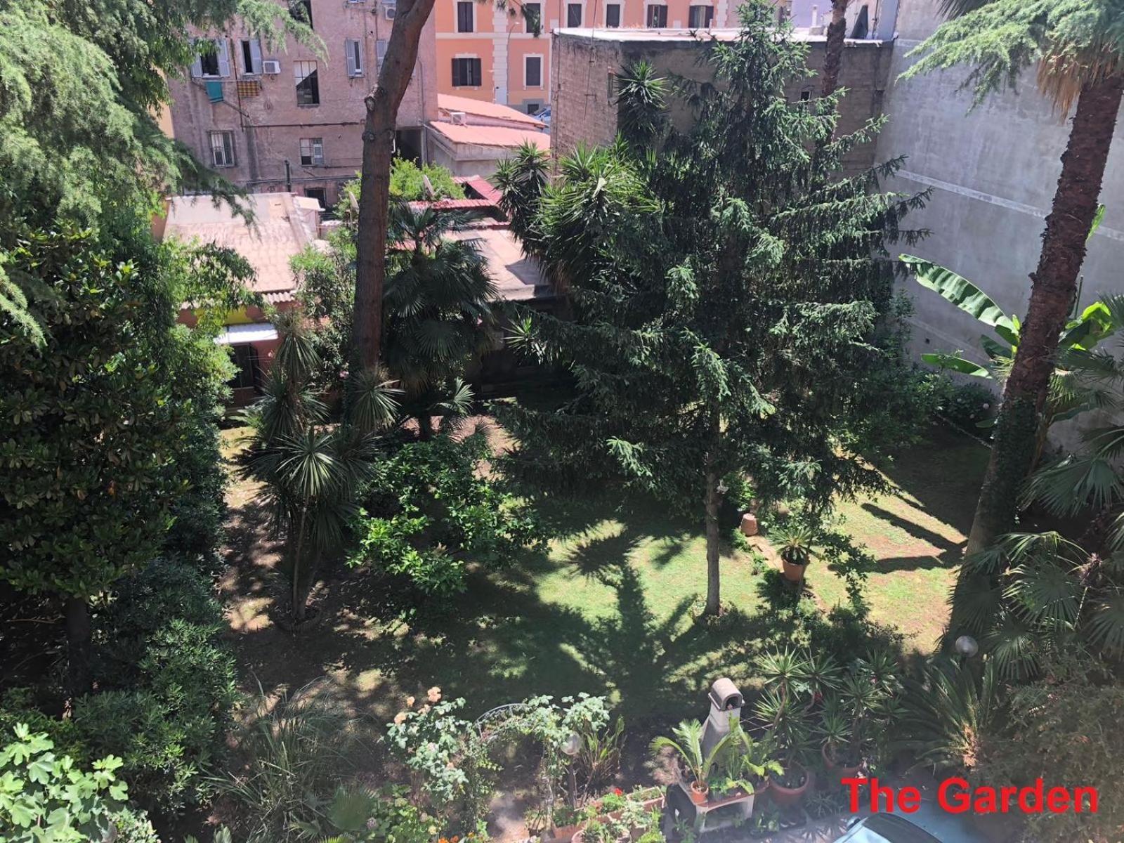 Le Tre M - Guesthouse Рим Экстерьер фото
